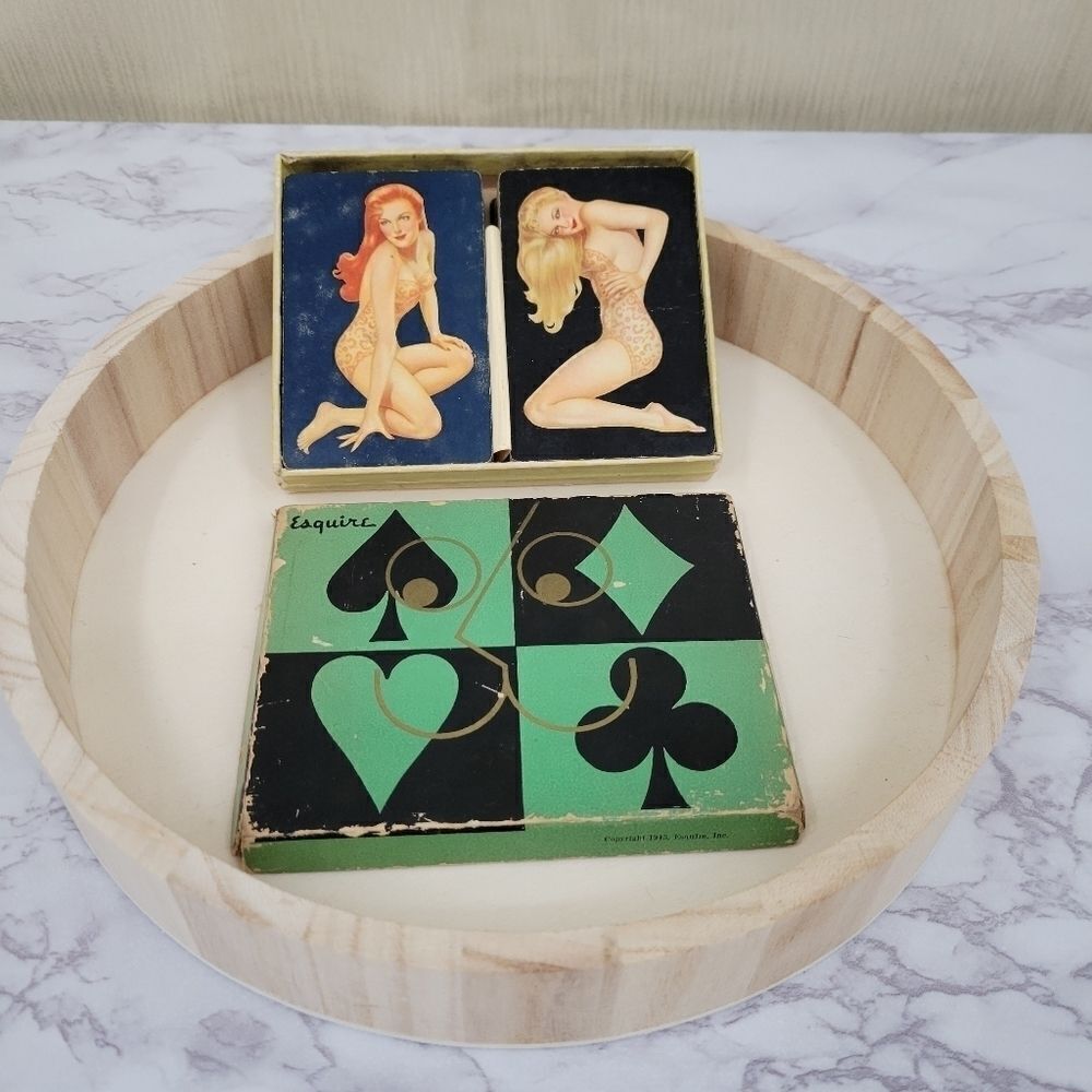 Esquire Vintage Pin-Up Playing Cards Nude Art